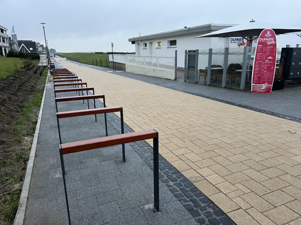 Promenade Duner Spitze Dünenweg Fahrradständer